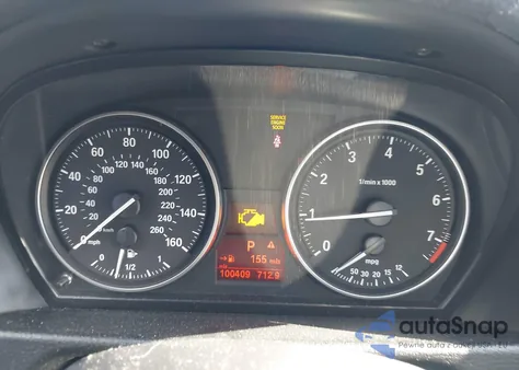 2015 BMW X1 Sdrive28I z USA, uszkodzony, nr VIN WBAVM1C52FVW58242